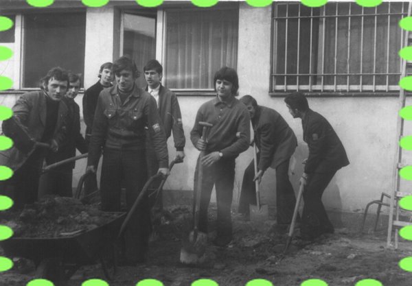 1973-uczniowie 2.jpg