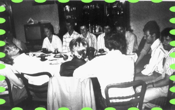 1977-06-3dz 6.jpg