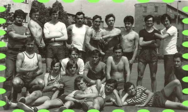 1980-4at.jpg