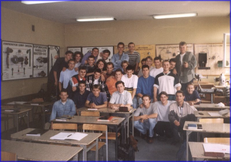 009-klasa 3T-1999.jpg